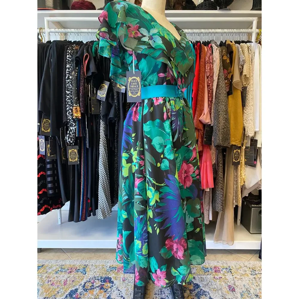 vintage 1980s black floral fit and flare dress, shawl flutter sleeves full skirt - Picture 6 of 10